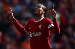 竞猜-包含范迪克领导力培养的词条