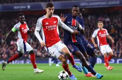 利兹联vs阿森纳近(jìn)10次交锋进球数(利兹联vs阿森纳近(jìn)10次交锋进球数据)