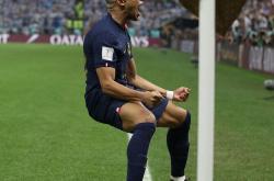 姆巴佩现在是世界第一吗的简单介绍