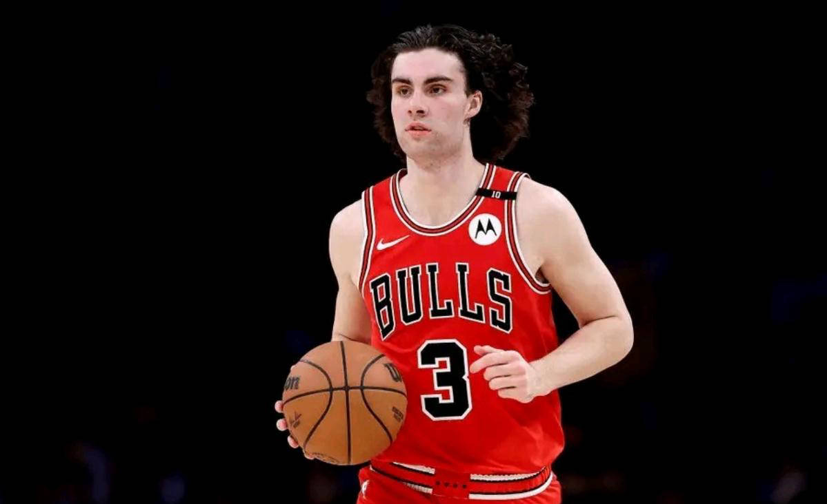 约什·吉迪长传助攻(约基奇为什么这么厉害)