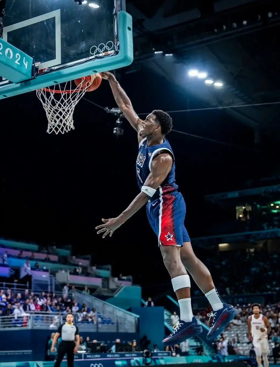 关于安东尼·爱德华兹扣篮大赛的信息