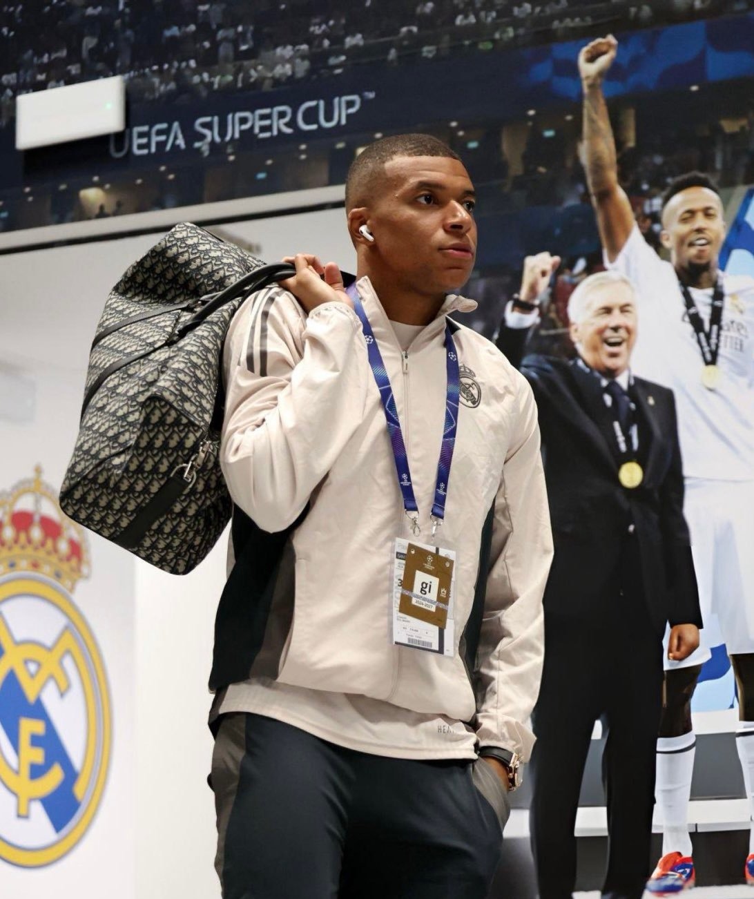 姆巴佩年薪税后(姆巴佩年薪多少钱2019)