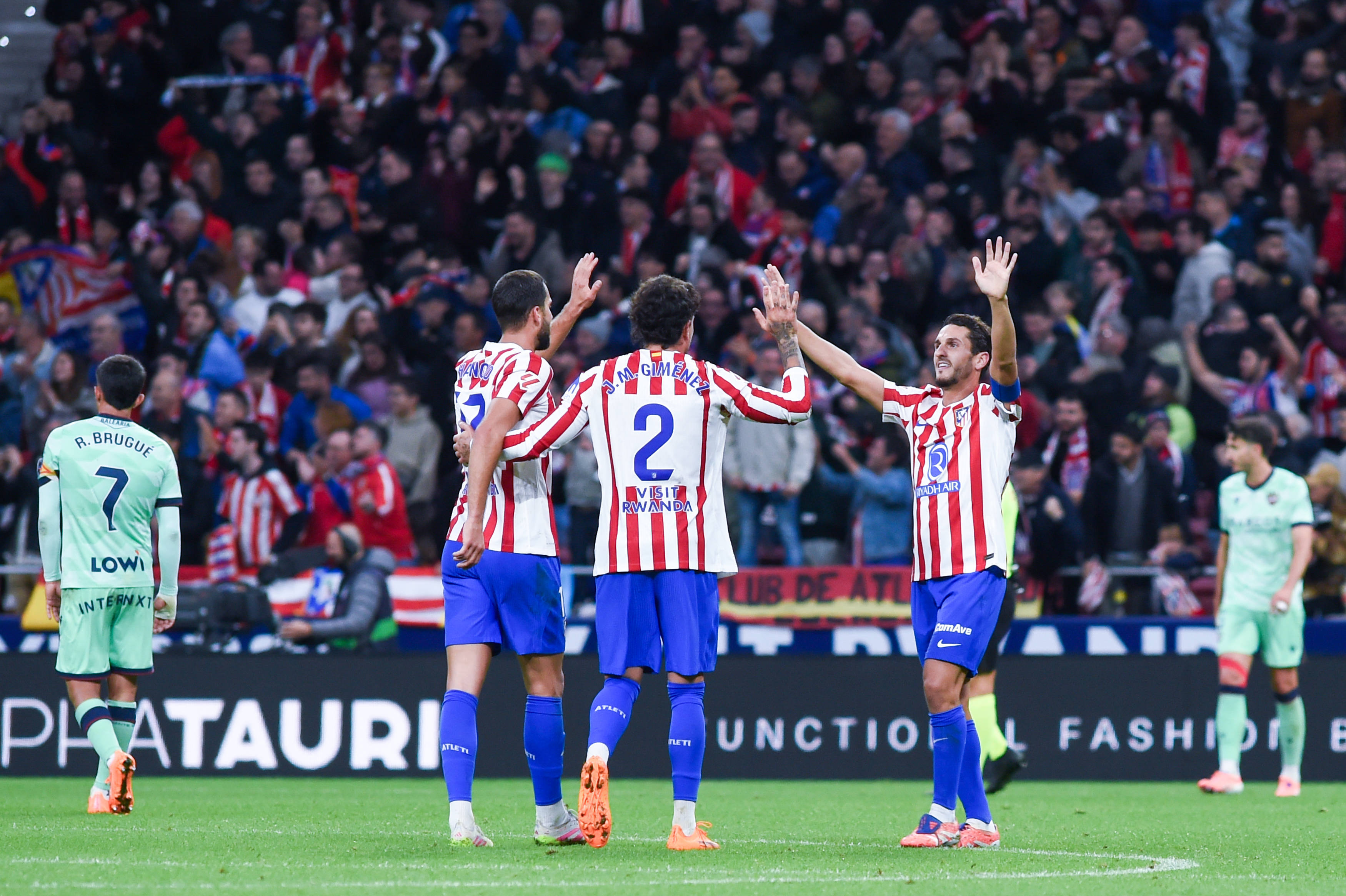 马德里竞技足球俱乐部成立时间(马德里竞技足球俱乐部是哪个国家的)