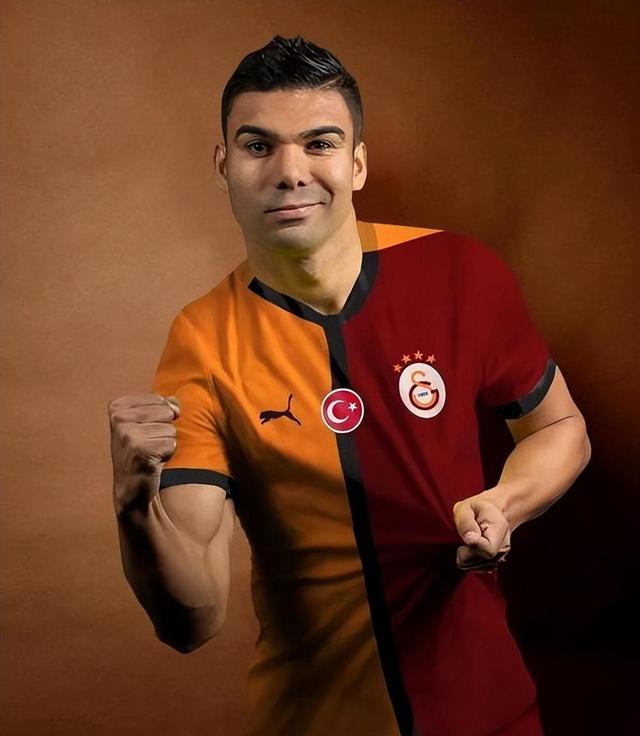 曼联青训球员提拔(曼联青训营叫什么名字)