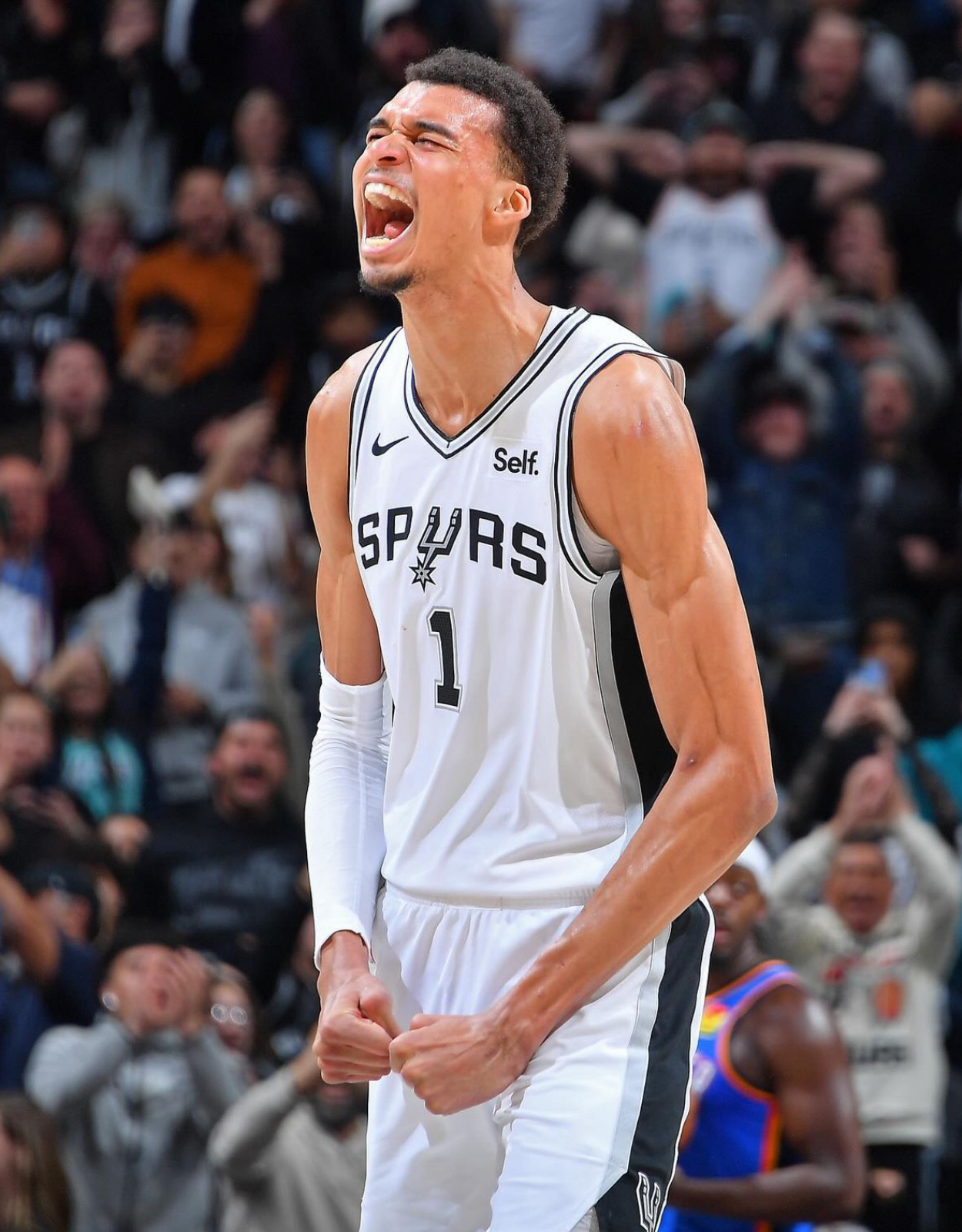 包含维克托·文班亚马新秀赛季的词条