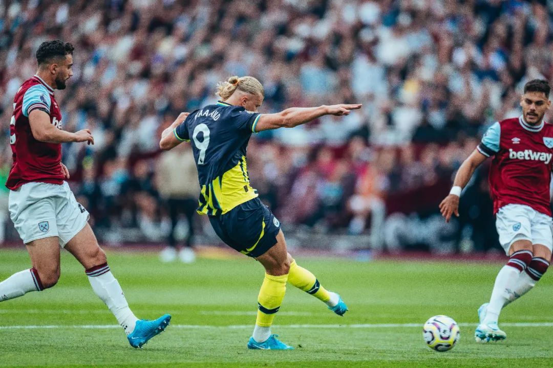 迪亚斯边路突破(迪亚斯的超级射门)