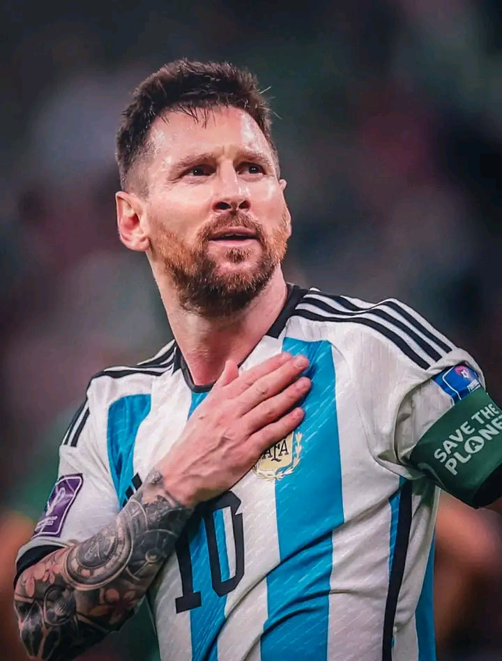 梅西资产有多少个亿(梅西资产有多少个亿元)