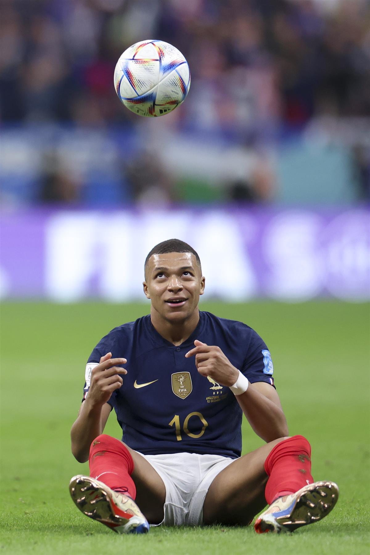 姆巴佩精彩过人(姆巴佩的精彩视频)