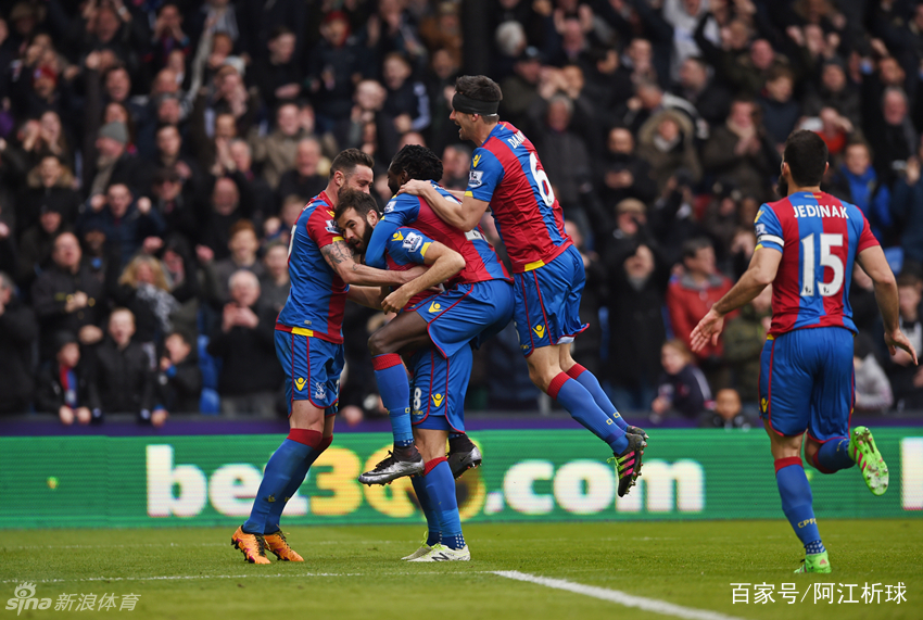 南安普顿主场翻新(南安普顿球场是哪个队主场)