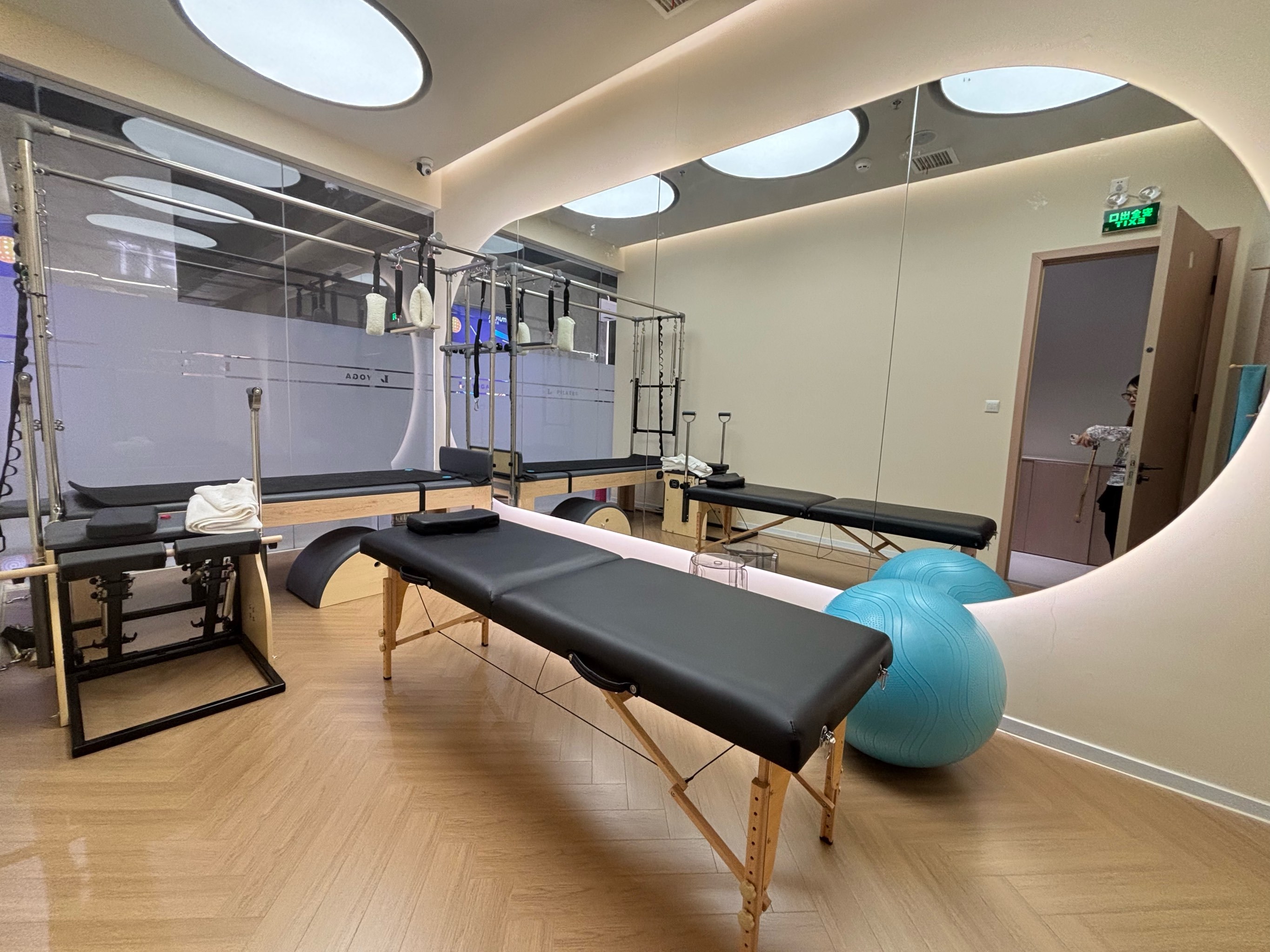 布莱顿俱乐部医疗(布莱顿college)