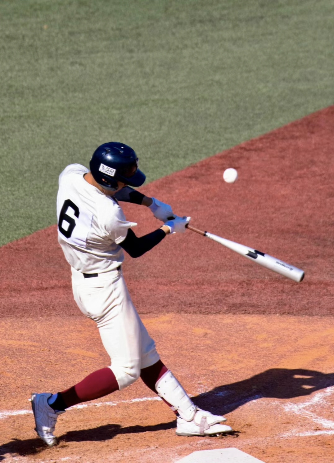 布拉德利·比尔绕桩投篮(2k布拉德利比尔投篮姿势)